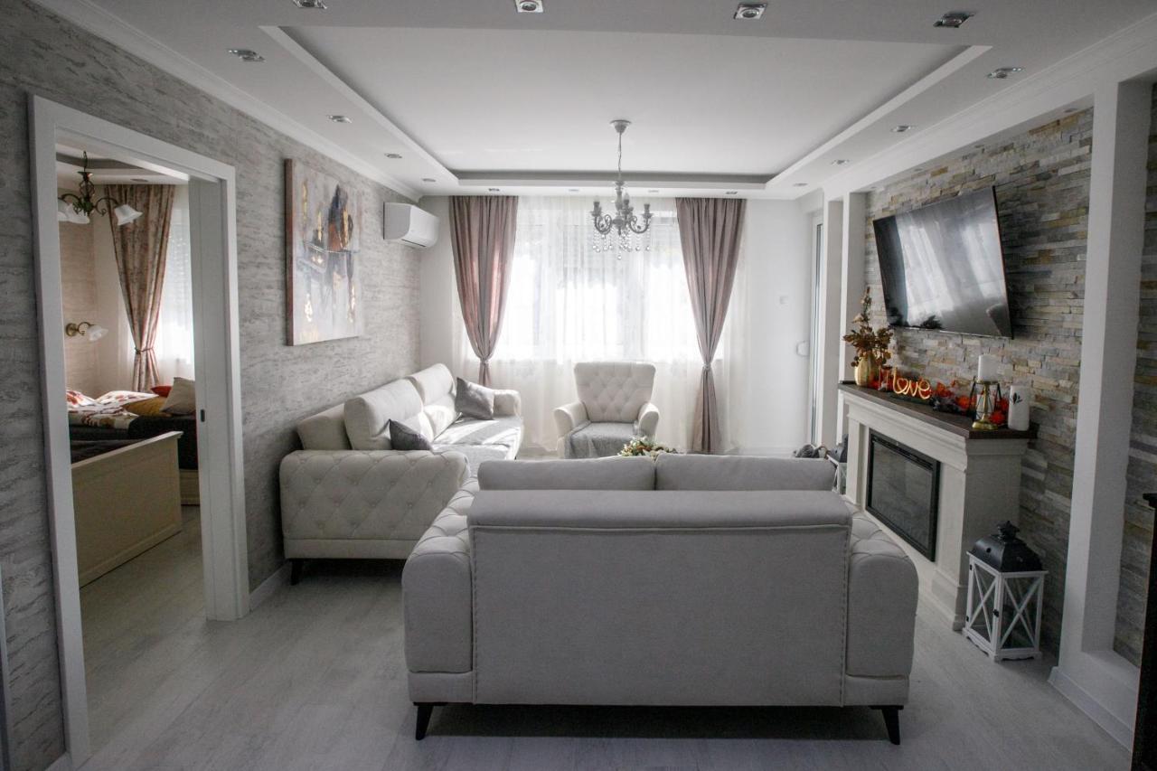 Apartman Mdb Retro Szabadka Kültér fotó