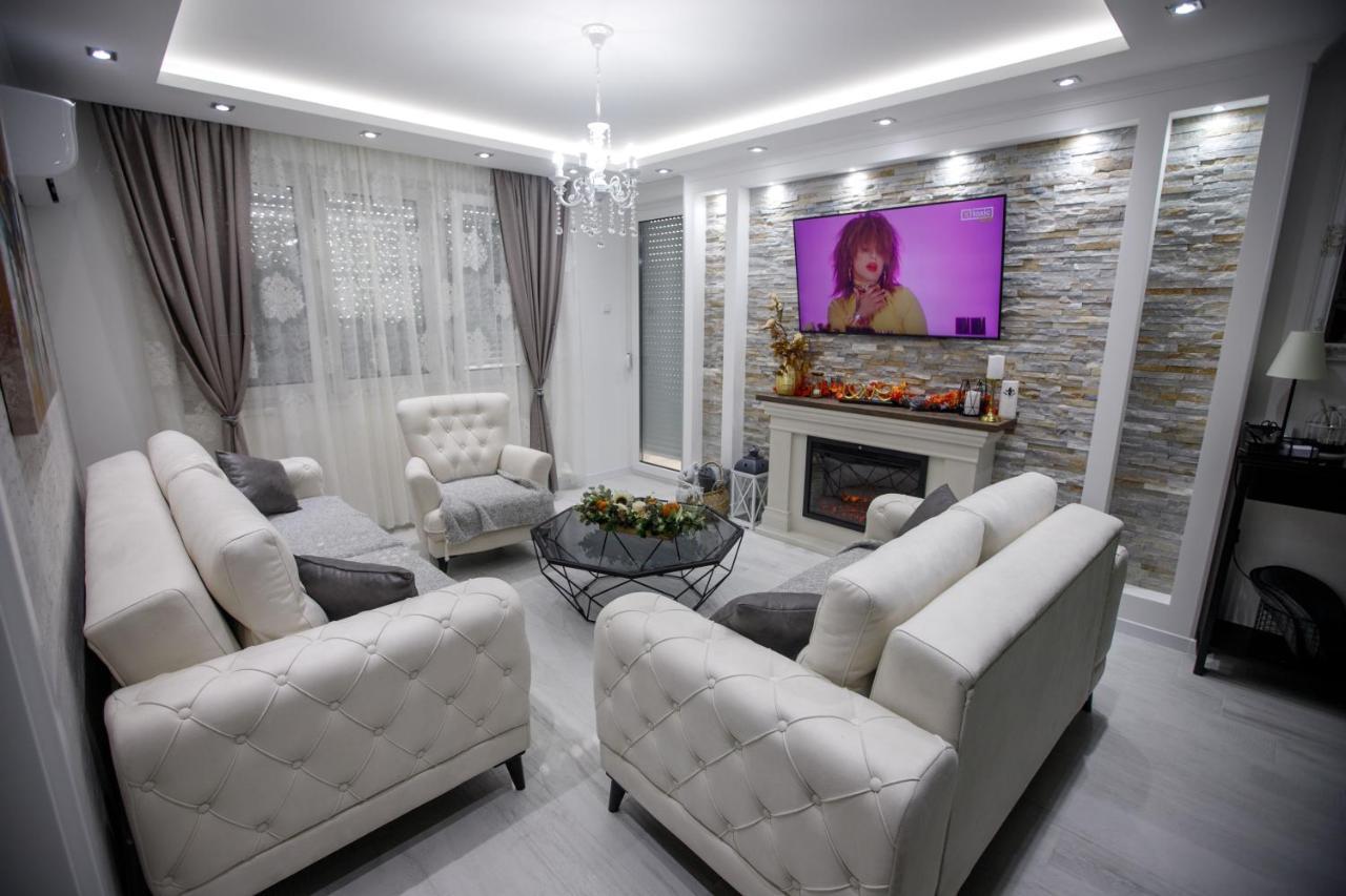 Apartman Mdb Retro Szabadka Kültér fotó