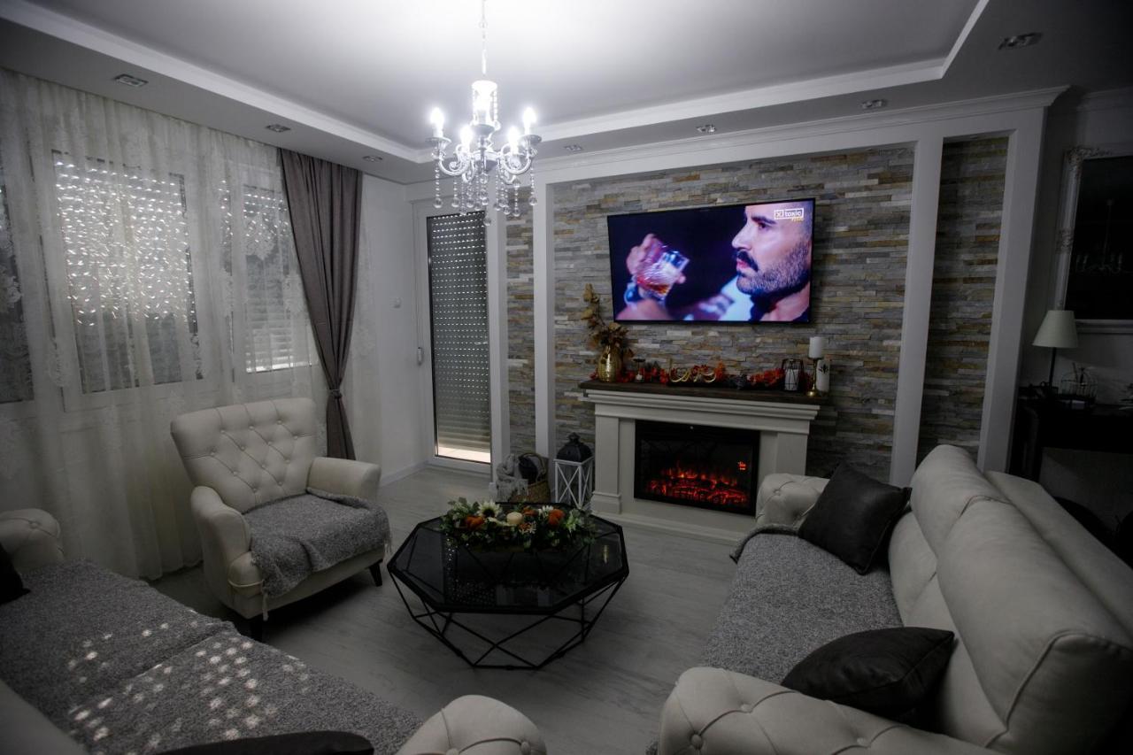 Apartman Mdb Retro Szabadka Kültér fotó